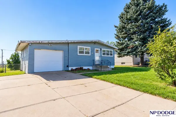 3329 Willow Street, Bellevue, NE 68147