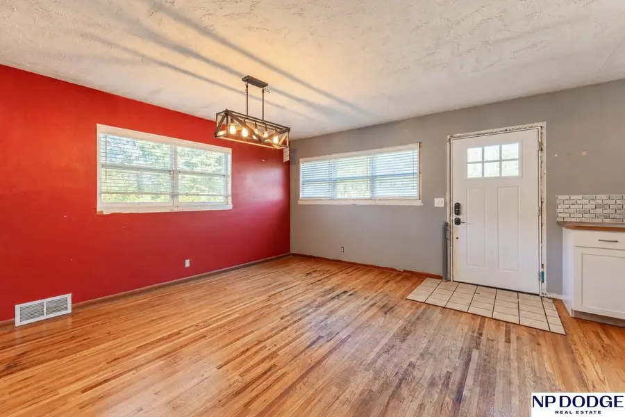 3329 Willow Street, Bellevue, NE 68147 - #3
