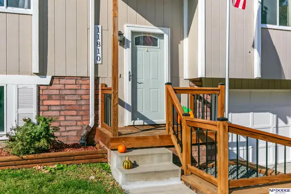 11810 S 34th Street, Bellevue, NE 68123