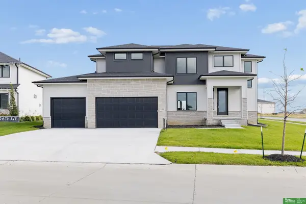 5401 N 196th Avenue, Elkhorn, NE 68022