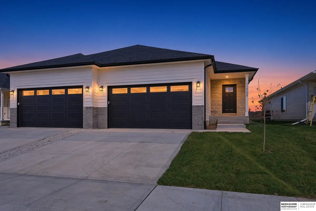 11755 S 125th Street, Papillion, NE 68046 - #1