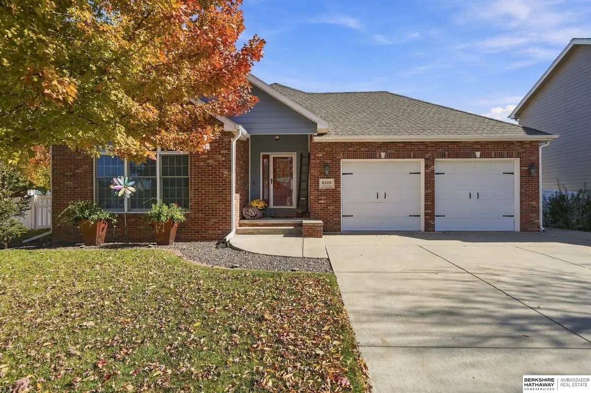 6300 Gabrielle Drive, Lincoln, NE 68526 - #1