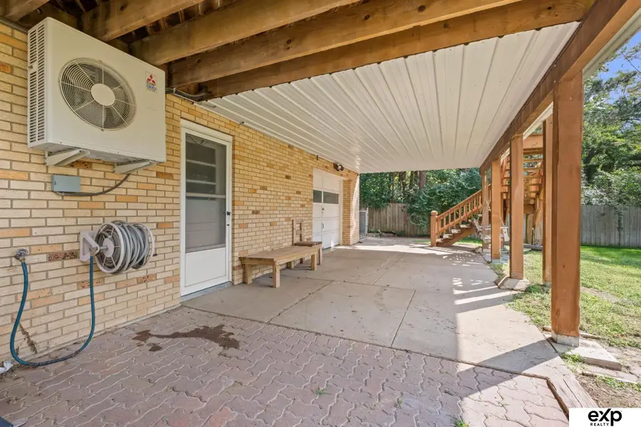 906 Bellevue Boulevard, Bellevue, NE 68005 - #2