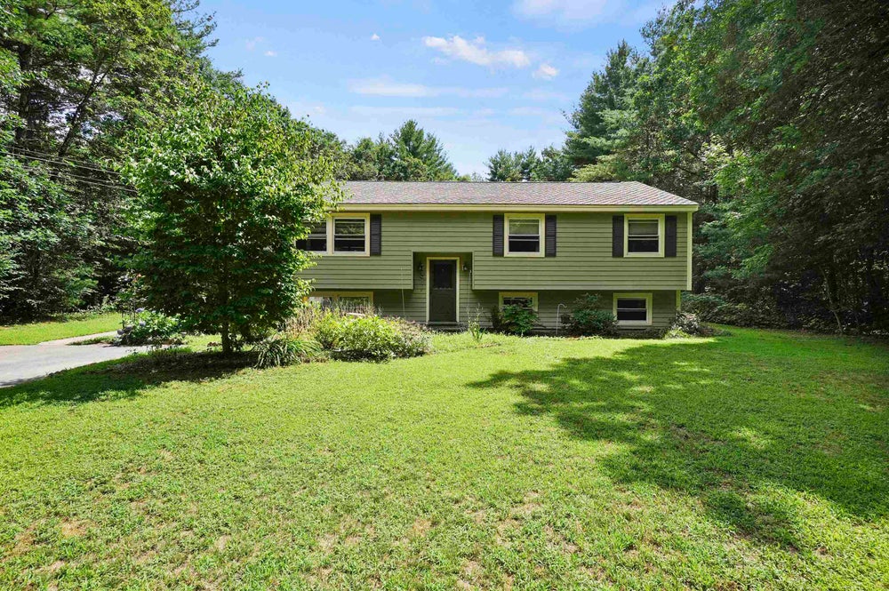 41 Stark Lane, Litchfield, NH 03052 BHGRE