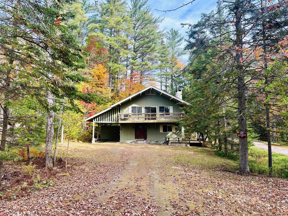 8 Strattonwald Road, Winhall, VT 05340 BHGRE