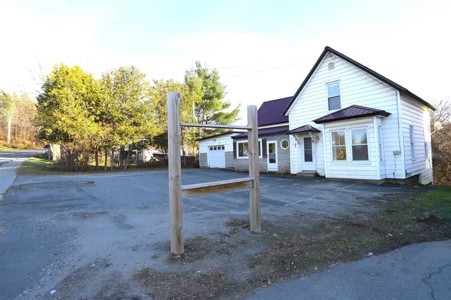 620 East Main Street, Newport, VT 05855 - Image #3