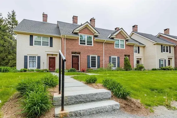 85 Townhouse Way #14, Woodstock, VT 05091