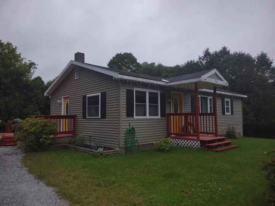 154 Circular Avenue, Wallingford, VT 05773 - Image #2