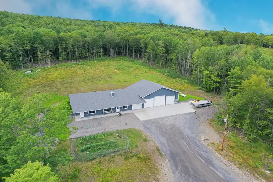 60 Deer Crossing Way, Errol, NH 03579 - Image #3