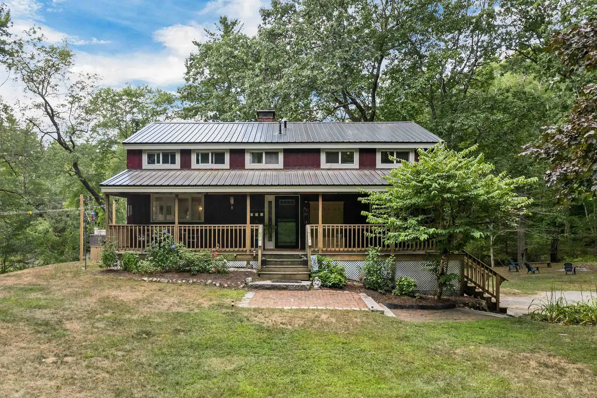 106 Smoke Street, Nottingham, NH 03290 - Image #1