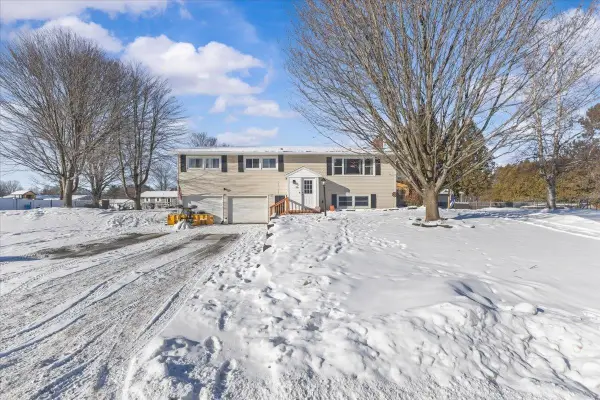 28 Ridgewood Terrace, Barre Town, VT 05641