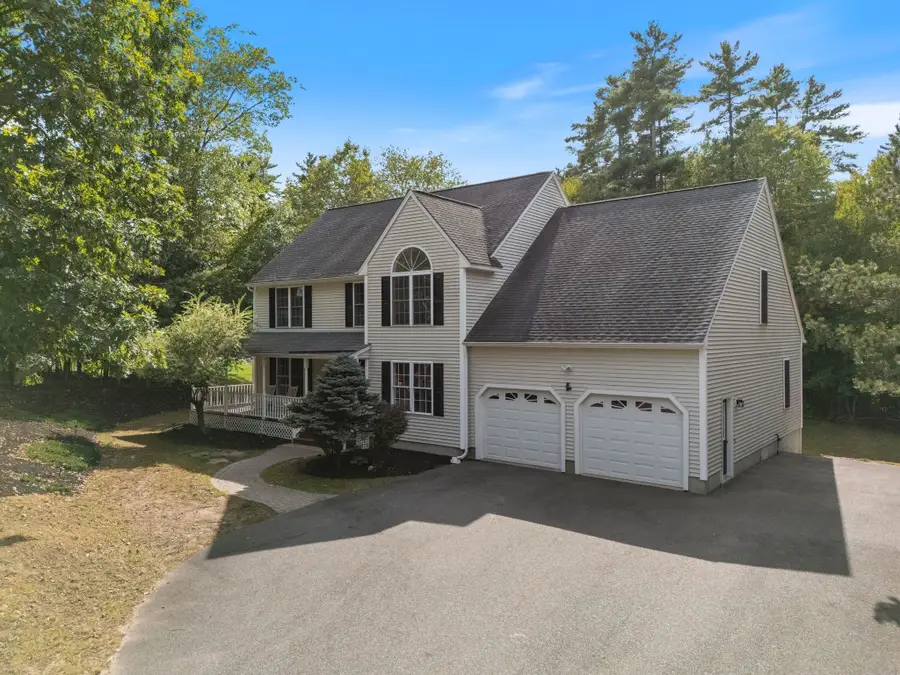 30 Windsor Drive, Auburn, NH 03032 - Image #2