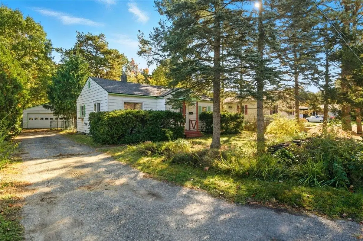 36 Peterson Terrace, South Burlington, VT 05403 - Image #1