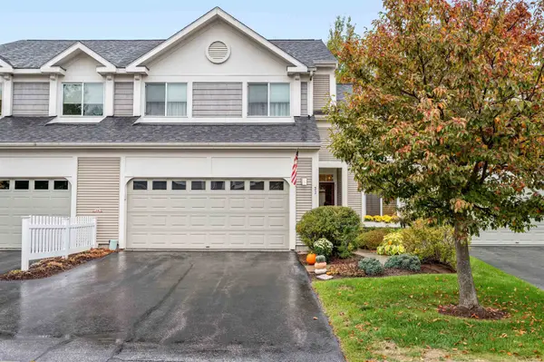 71 Hummingbird Lane, South Burlington, VT 05403