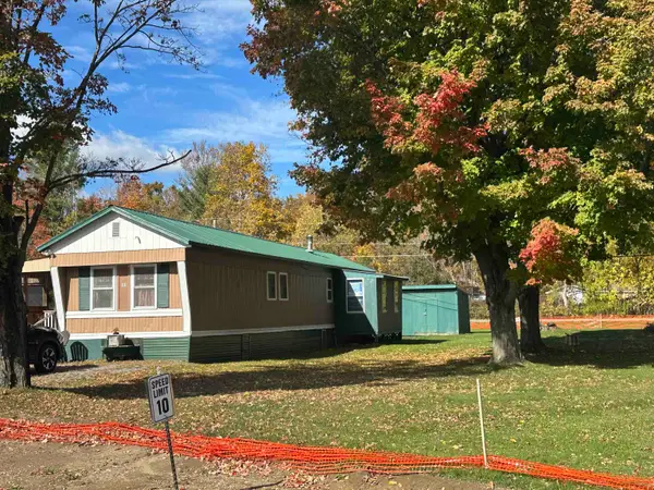 101 Lindale Circle, Middlebury, VT 05753