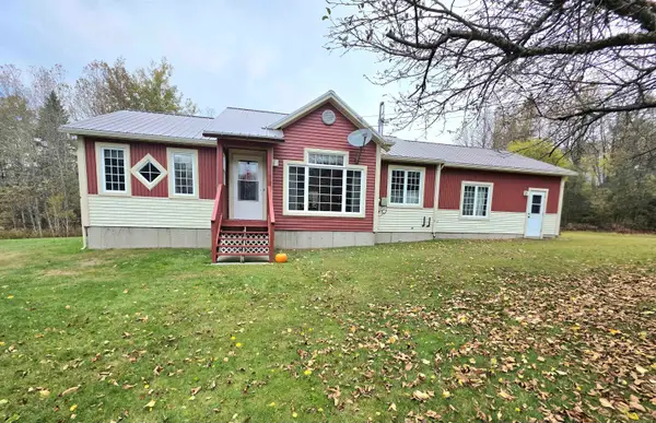 18 Lynch Road, Stewartstown, NH 03576