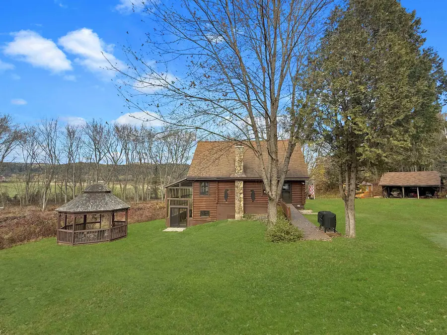 1639 Halls Stream Road, Pittsburg, NH 03592 - Image #2