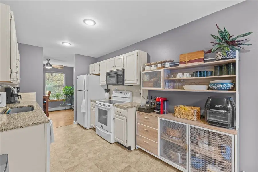 100 Indian Circle #3, Colchester, VT 05446 - Image #3