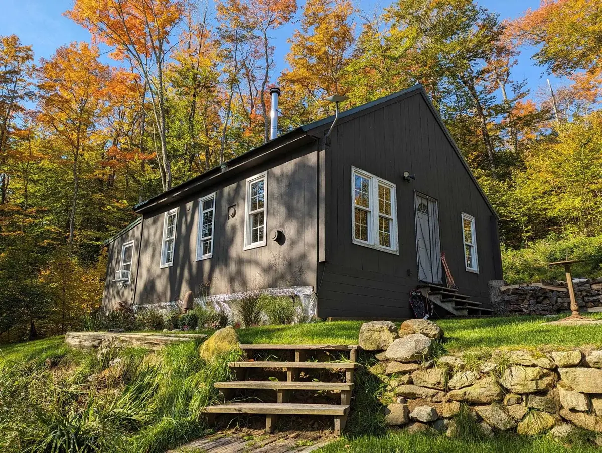 24 Potts Drive, Dorchester, NH 03266 - Image #1