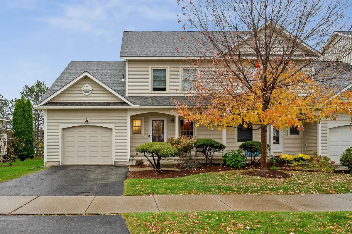 8 Chelsea Place, Williston, VT 05495 - Image #1