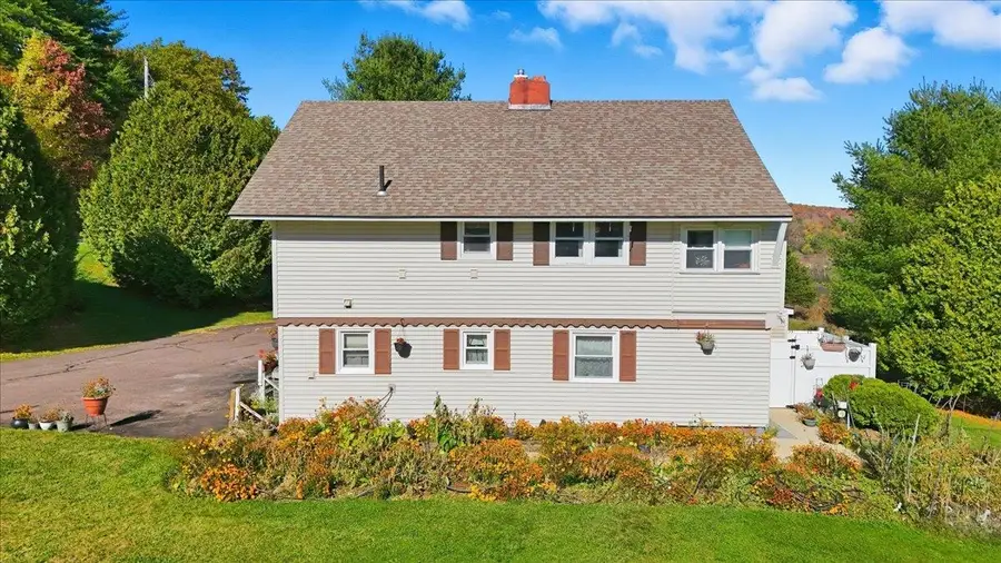 84 Chaloux Lane, Williston, VT 05495 - Image #3