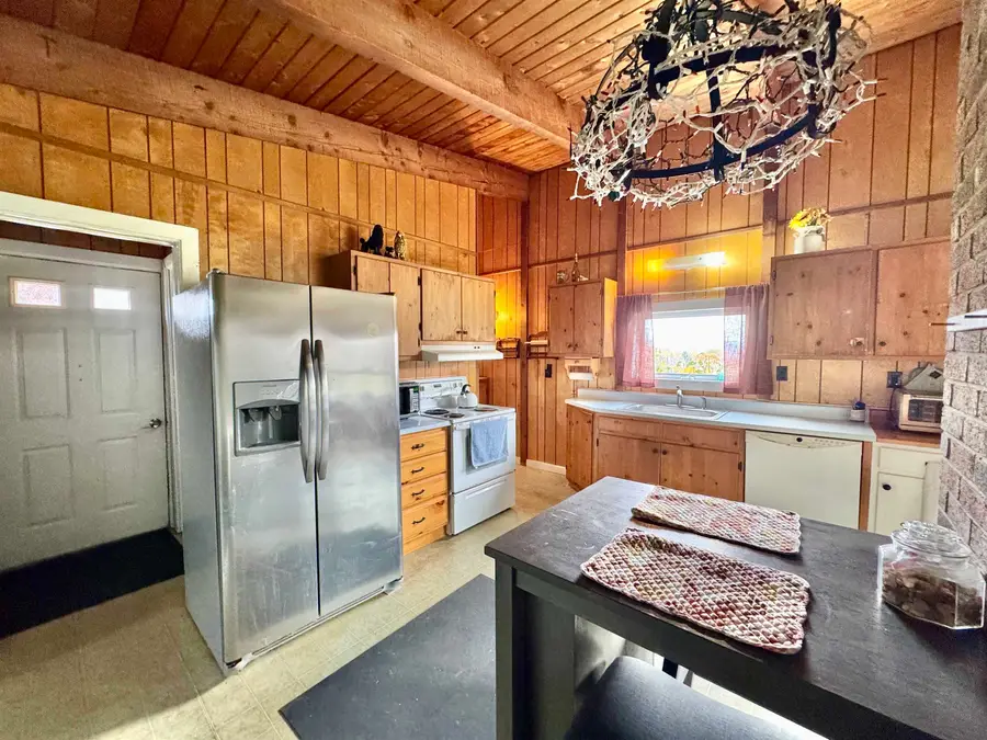 523 Brock Hill Road, Newbury, VT 05051 - Image #2