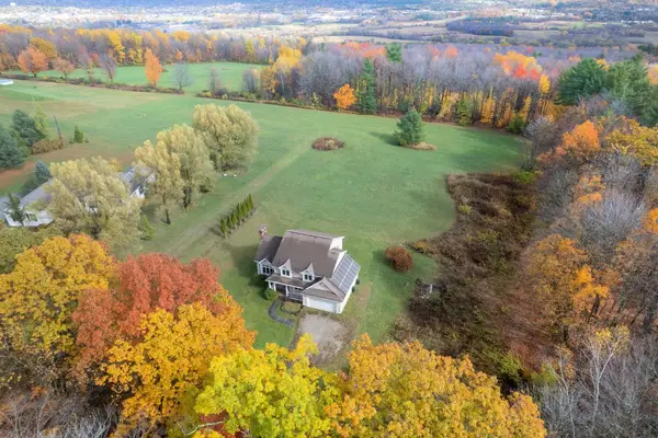 1321 Quarterline Road, Rutland Town, VT 05701