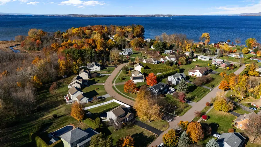 124 Pretty Road, Colchester, VT 05446 - Image #2