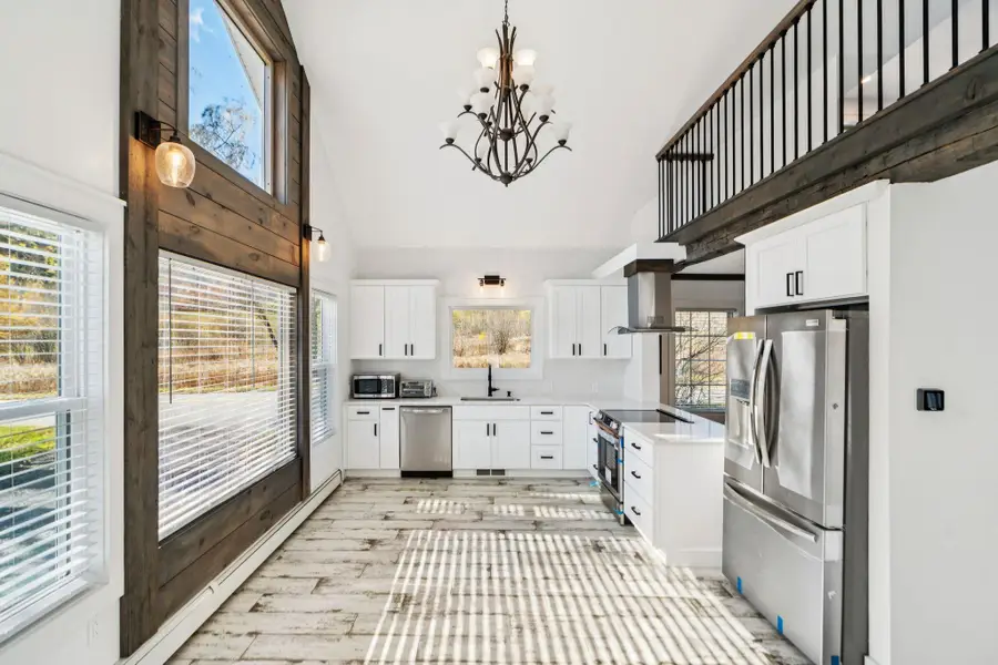 96 E Randolph Road, Chelsea, VT 05038 - Image #2