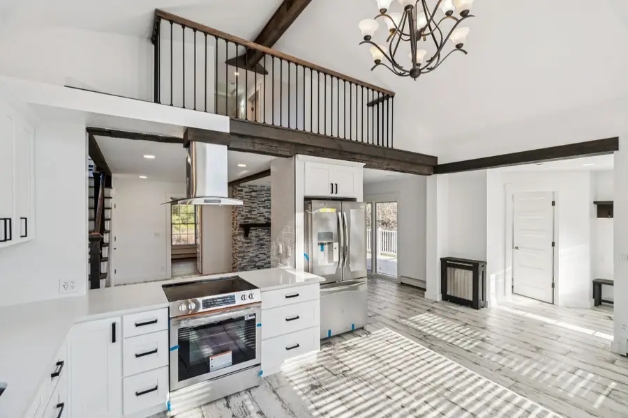 96 E Randolph Road, Chelsea, VT 05038 - Image #3