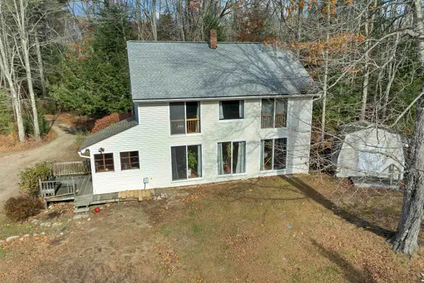 87 Middleton Road, Wolfeboro, NH 03894