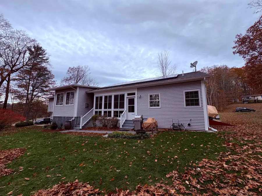 25 Greenbriar Drive, Essex, VT 05452 - Image #3