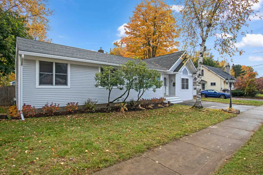 17 Barrett Street, South Burlington, VT 05403 - Image #3