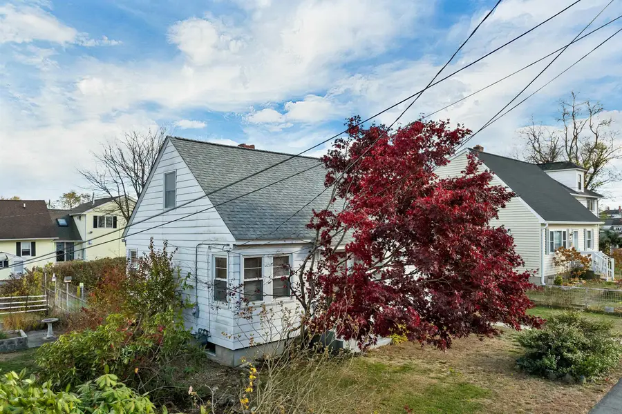 245 Laval Street, Manchester, NH 03102-2943 - Image #2