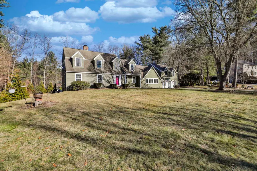 207 Oak Ridge Road, Plaistow, NH 03865 - #3