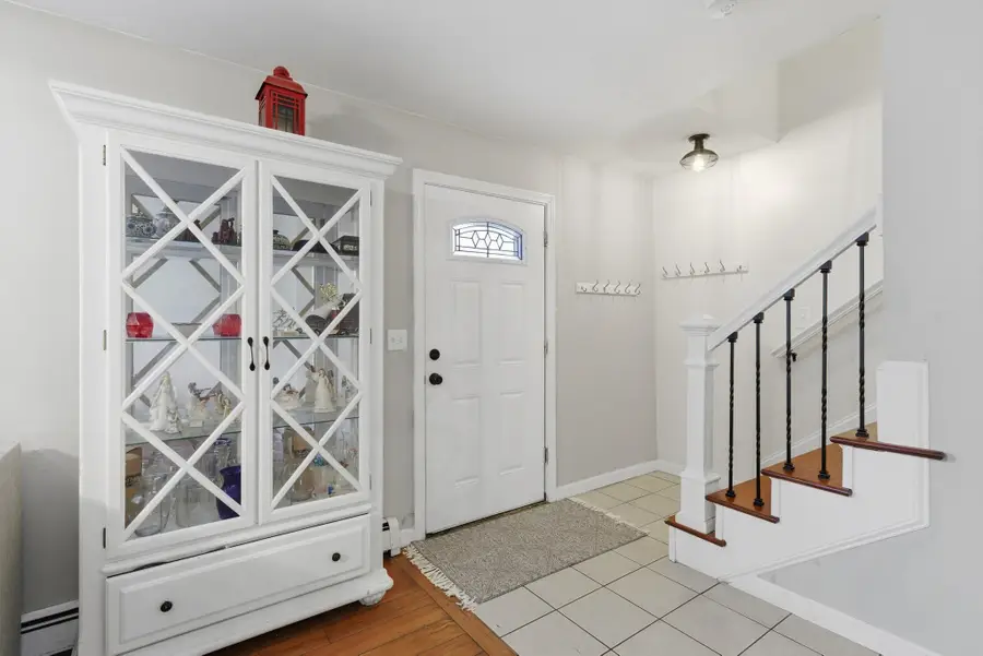 121 Peabody Avenue, Manchester, NH 03109 - Image #3