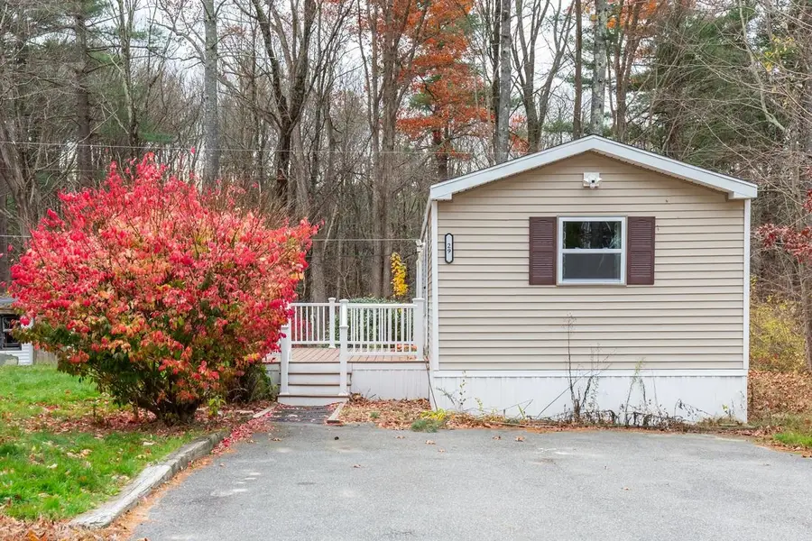 29 Wayne Drive, Derry, NH 03038 - Image #2