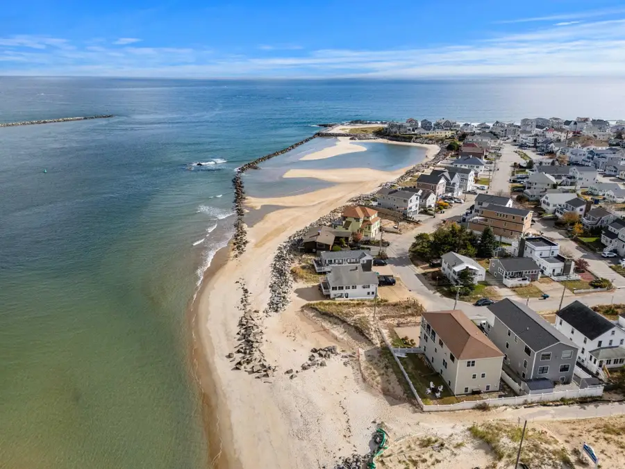 8 Portsmouth Avenue, Seabrook, NH 03874 - Image #3