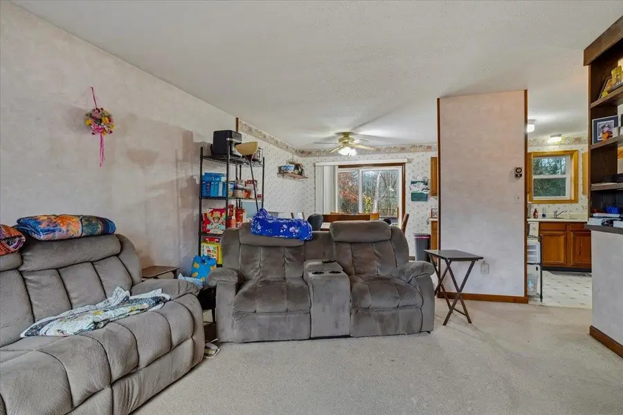 192 Charles Circle, Sheldon, VT 05483 - Image #3