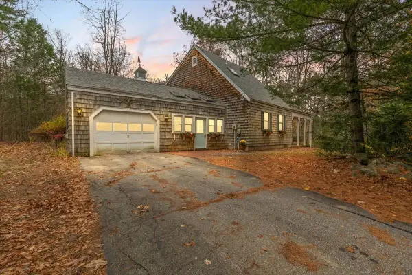 55 Abbot Hill Road, Wilton, NH 03086