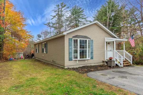 42 Woodrow Avenue, Franklin, NH 03235