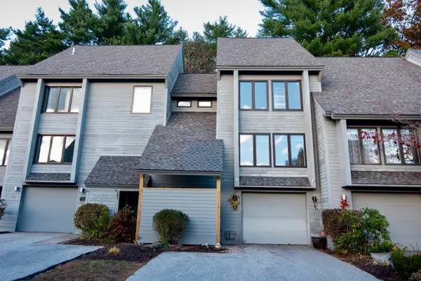 5 Tsienneto Road #10, Derry, NH 03038