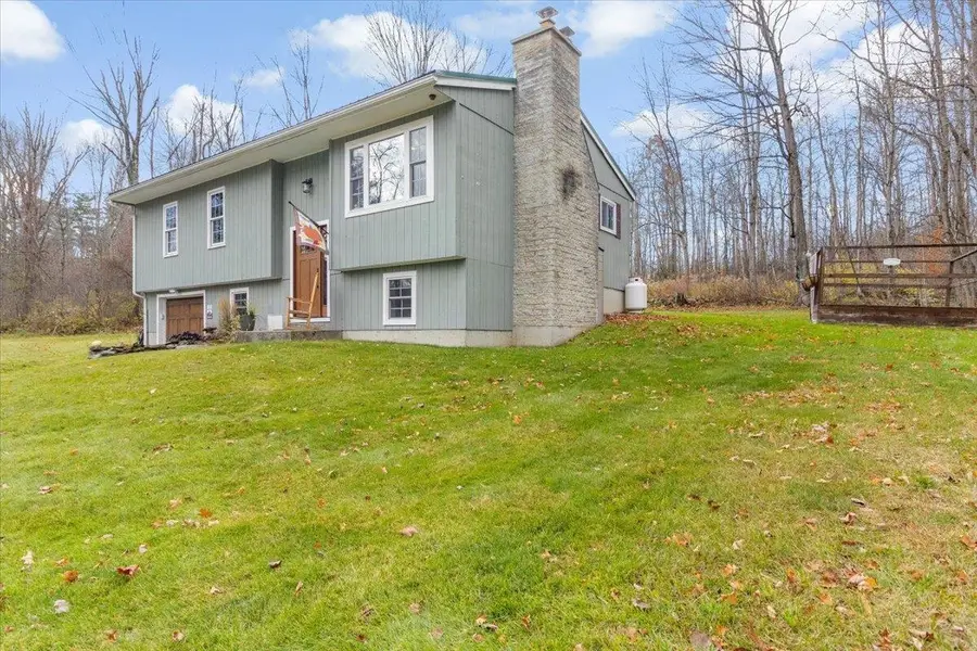 851 Middle Pownal Road, Pownal, VT 05261 - Image #3
