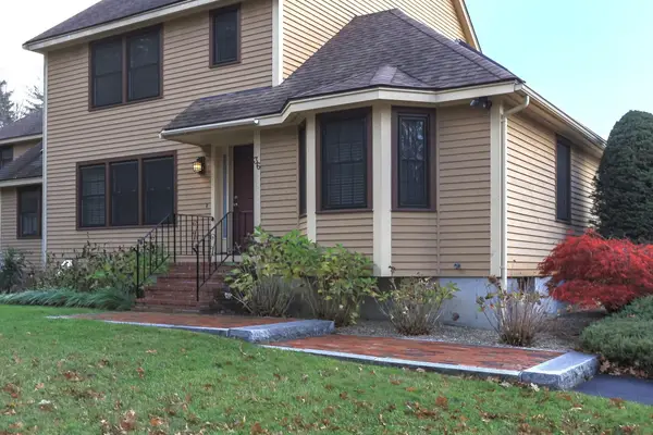 36 Prentiss Way, Exeter, NH 03833