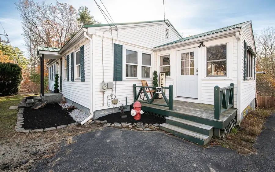 705 Main Street, Fremont, NH 03044 - Image #2