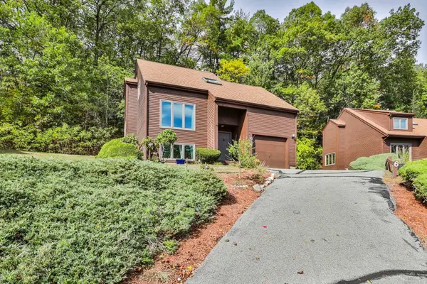 6 Cornwall Lane #7, Nashua, NH 03063