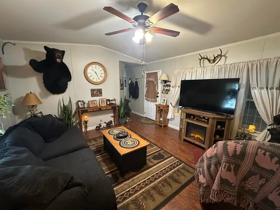 18 Pine Street, Hinsdale, NH 03451 - Image #3