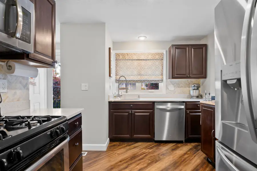 11 Merrimack Drive, Merrimack, NH 03054 - Image #3