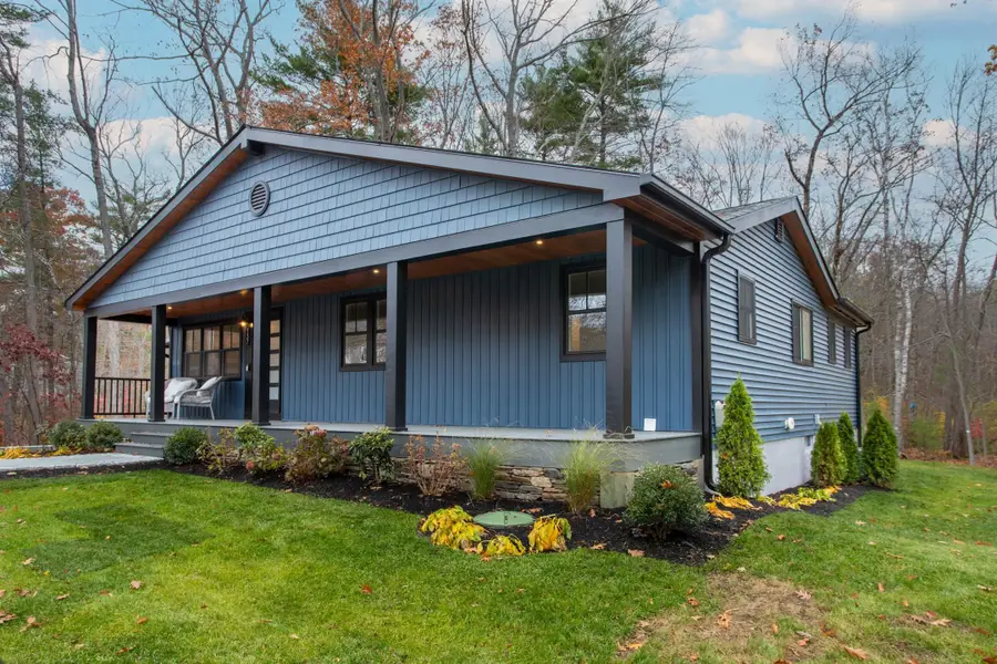 137 Walker Bungalow Road, Portsmouth, NH 03801 - Image #3