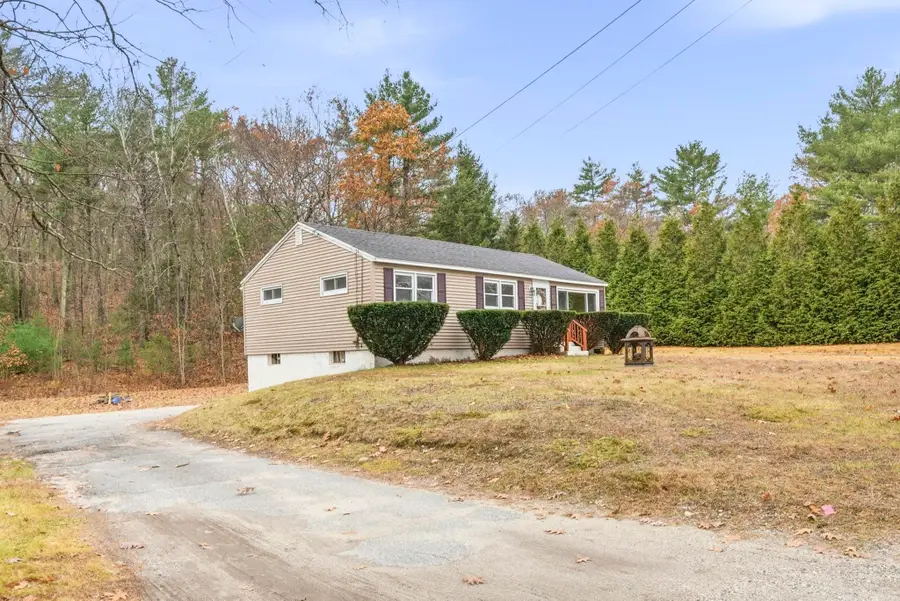 1119 MAMMOTH Road, Pelham, NH 03076 - Image #3